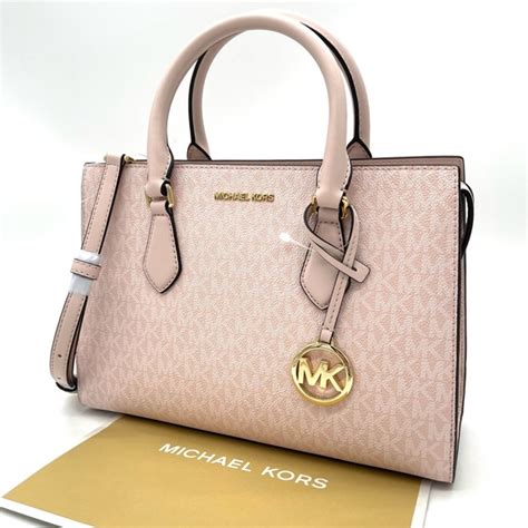 michael kors sheila bag.